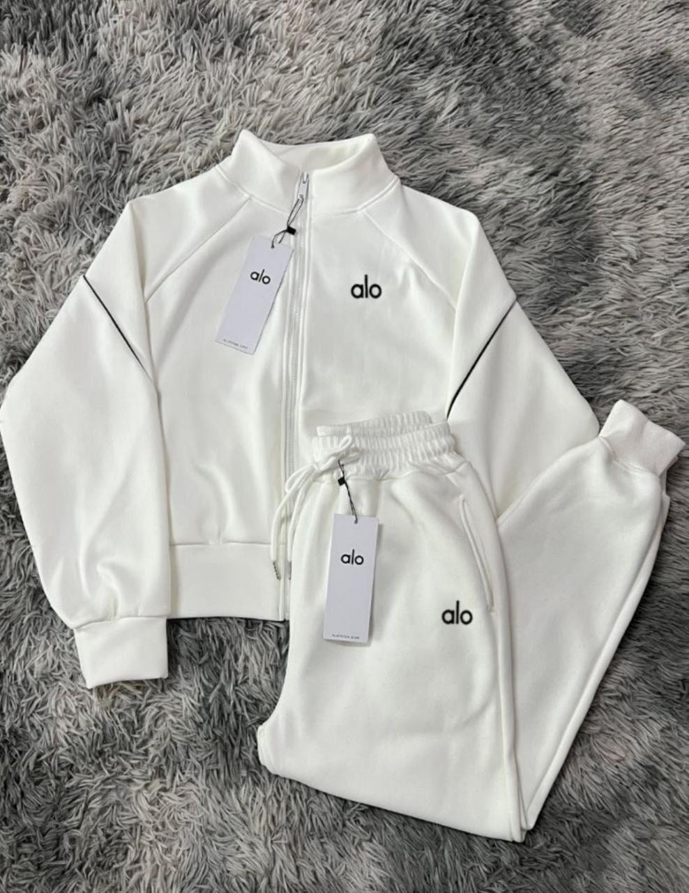 Halo tracksuit set