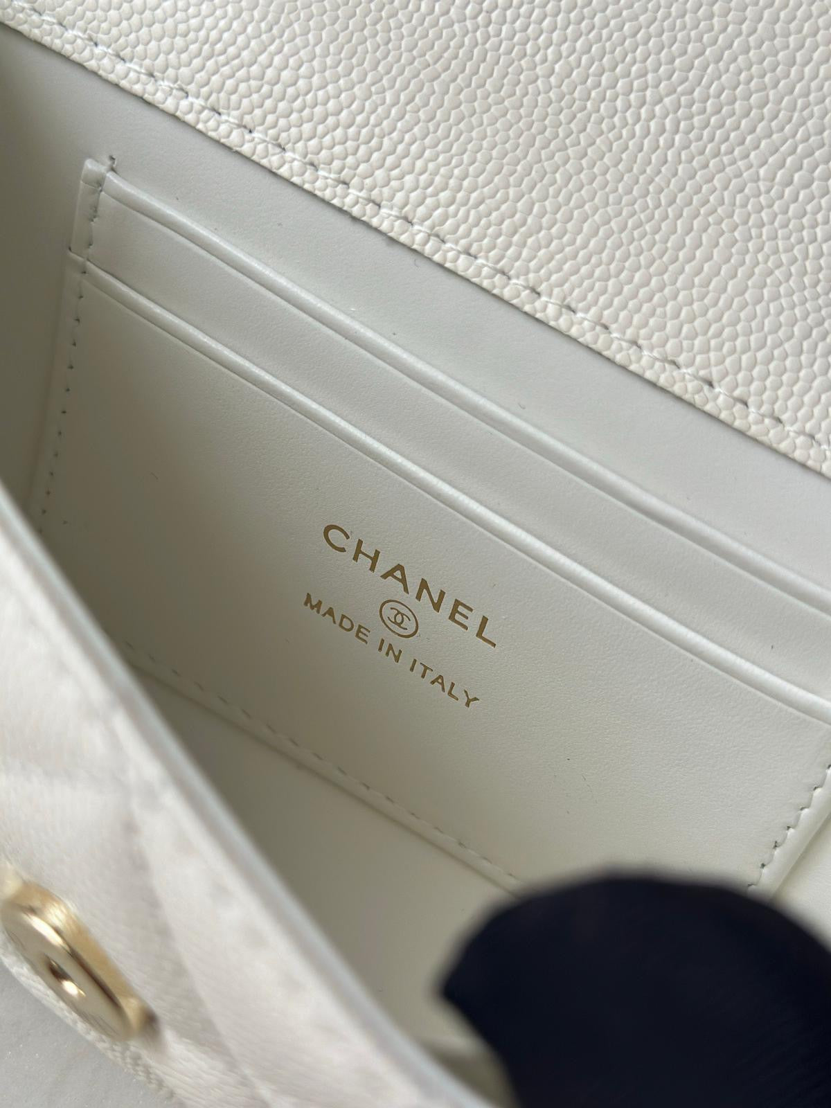 CC white handle flap bag