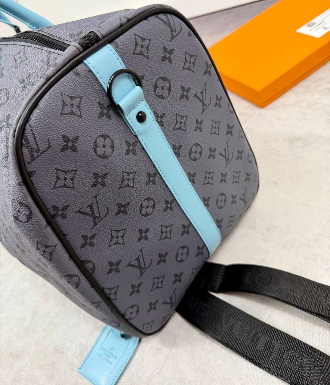 GREY & BLUE DUFFLE BAG